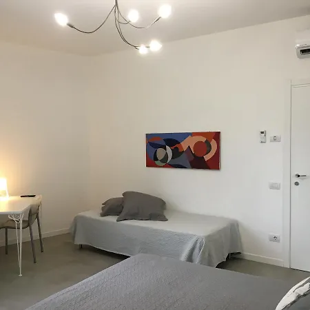 Center Station 2 2* ברגמו