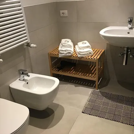 Bed & Breakfast Center Station 2